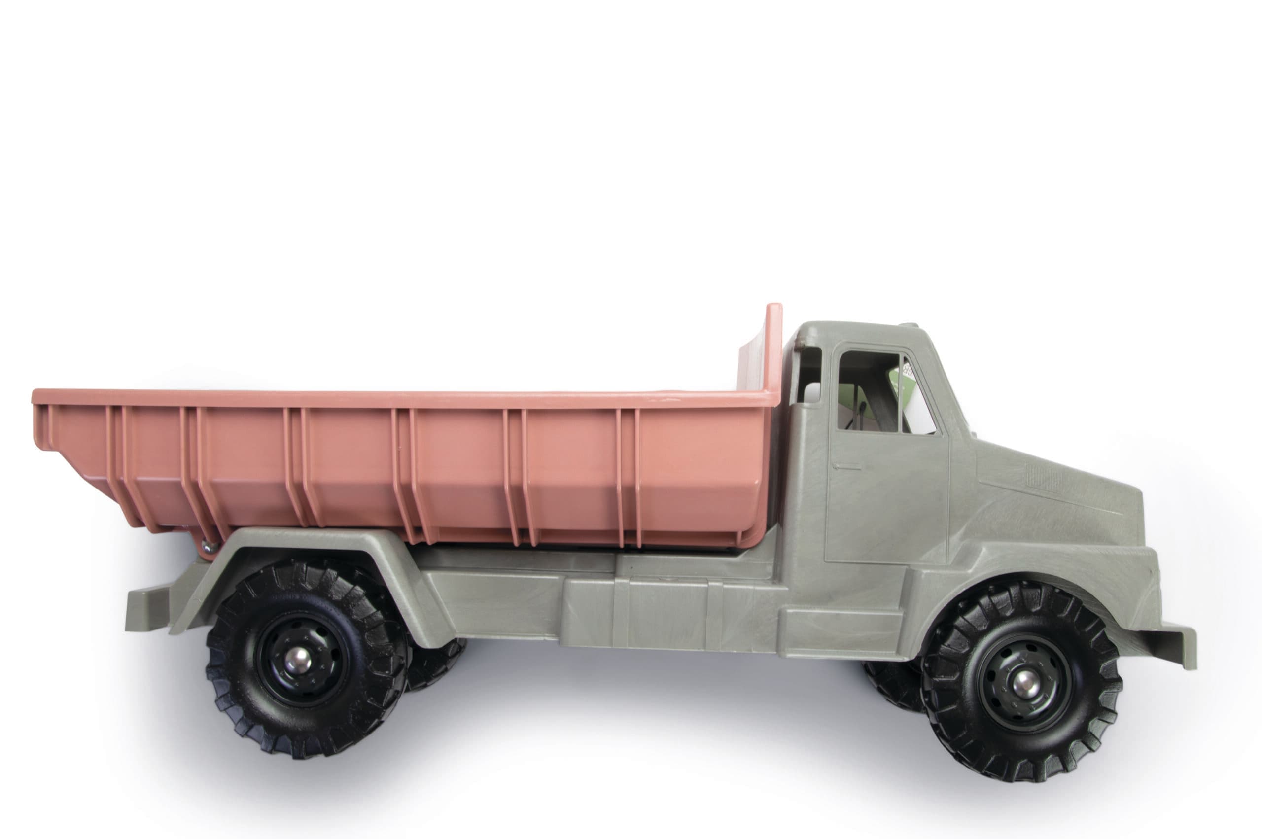 Camion benne géant en plastique recyclé