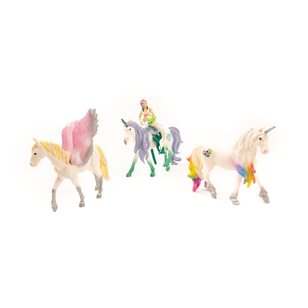 lot de 5 figurines chevaux