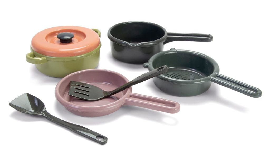 ensemble de cuisine en plastique recyclé